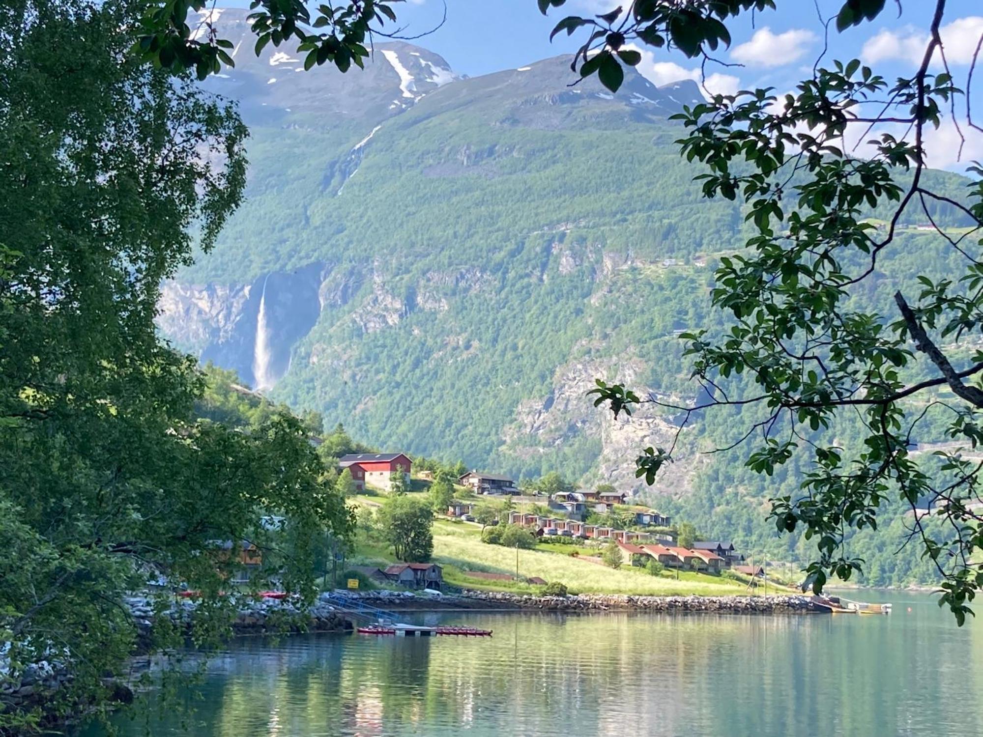 Fjorden Campinghytter Geiranger Εξωτερικό φωτογραφία