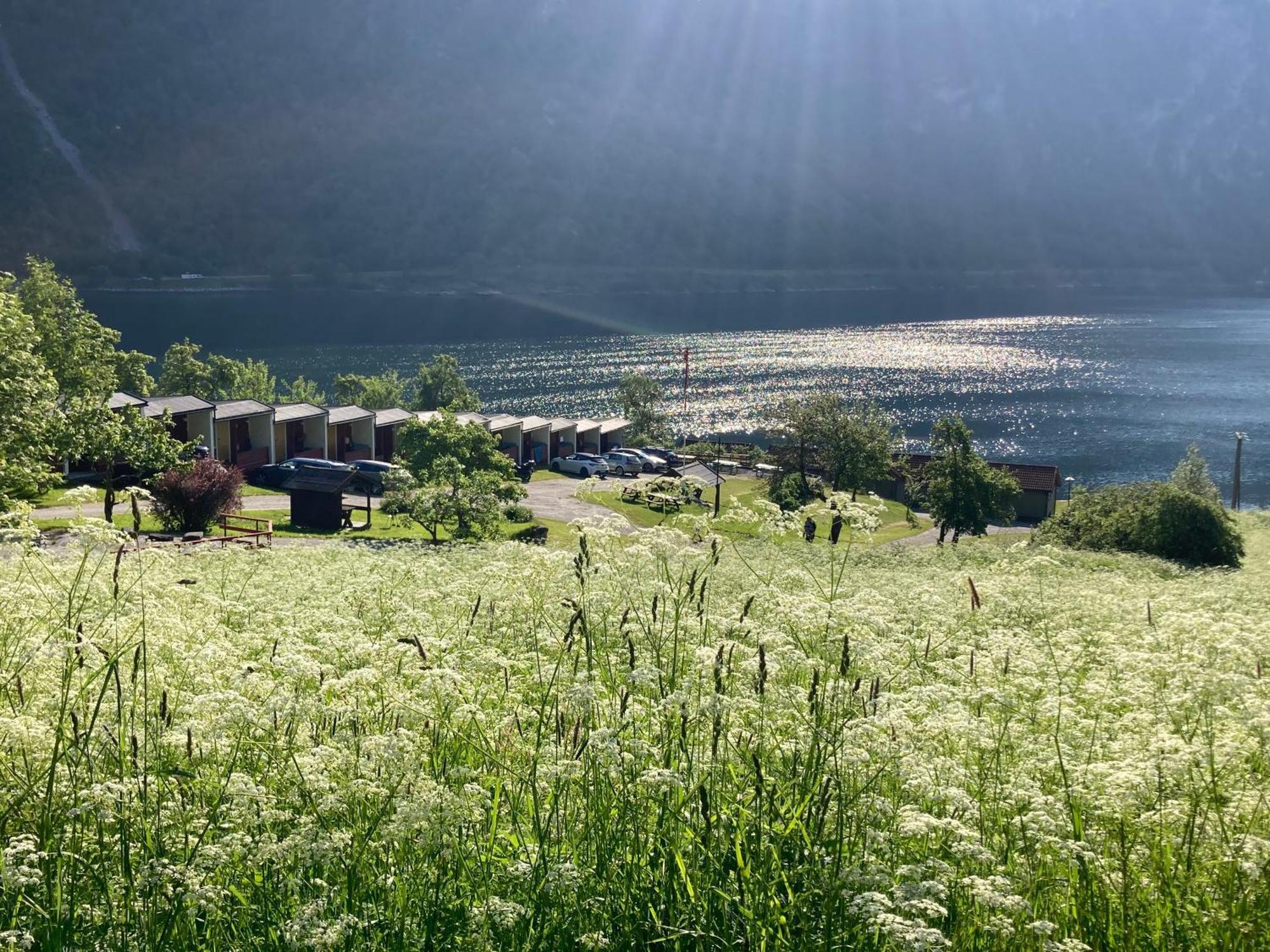 Fjorden Campinghytter Geiranger Εξωτερικό φωτογραφία